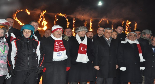  Bastığın yerleri «toprak! » diyerek geçme, tanı! 