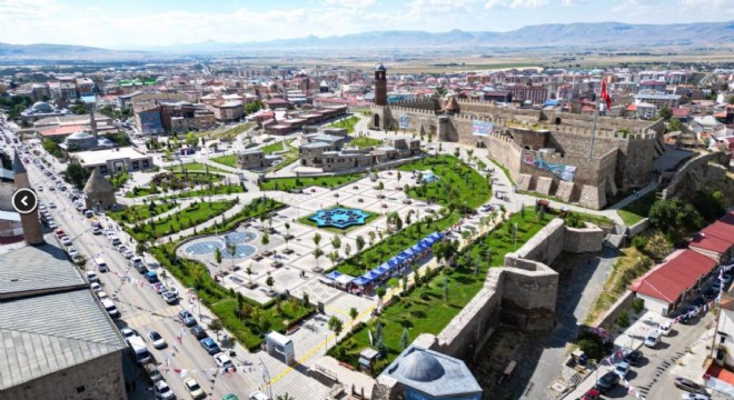 Sekmen: 'Erzurum, her alanda zirveye doğru ilerliyor'