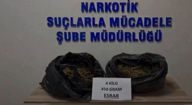 4 kilo 450 gram esrar ele geçirildi