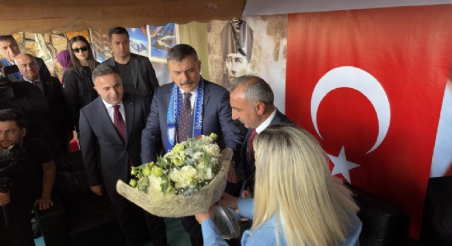 Çiftçi: Erzurum'un fahri hemşehrisiyim