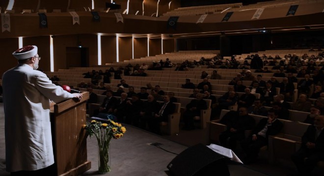 Erbaş:  Vakıflara sahip çıkmamız lazım 