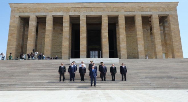 Erdoğan: ‘Türkiye bölgesinin kutup başı ülkesi’