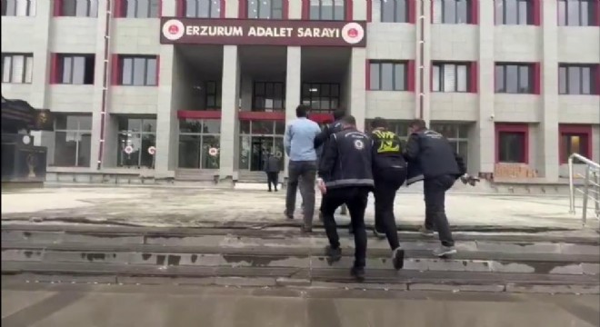 Erzurum'da 10 göçmen kaçakçısı yakalandı