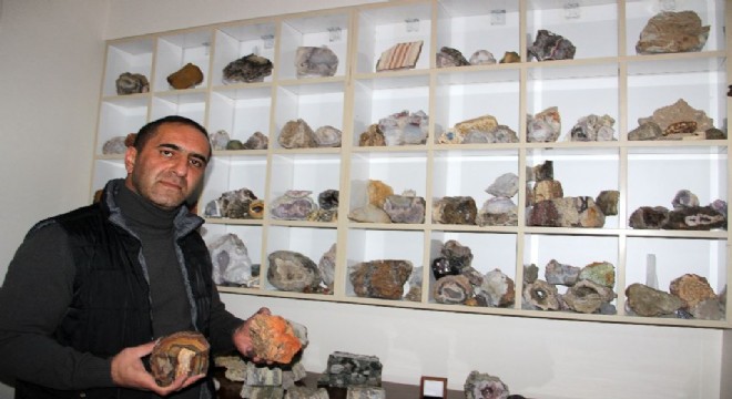 Erzurumlu taş kolleksiyoneri evini müzeye çevirdi