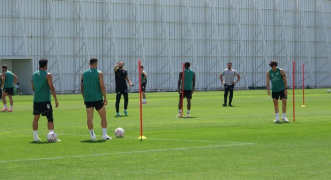 Konyaspor, Fenerbahçe maçı hazırlıklarına devam etti