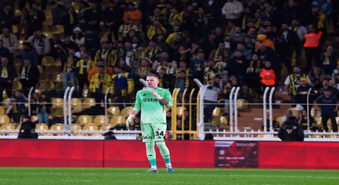 Mert Günok, 3905 gün sonra kaleyi korudu