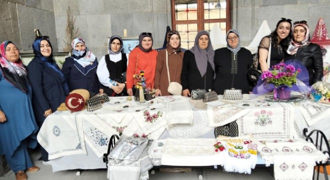 Pasinler HEM'den yıl sonu sergisi