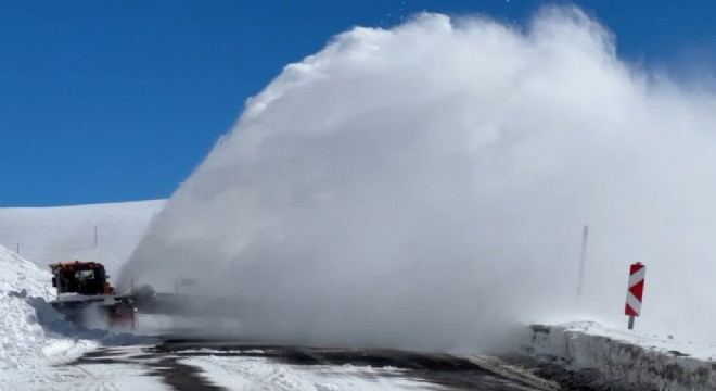 Sahara Geçidi ne çığ düştü