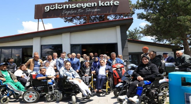 Sekmen engellilerin sorunlarını dinledi