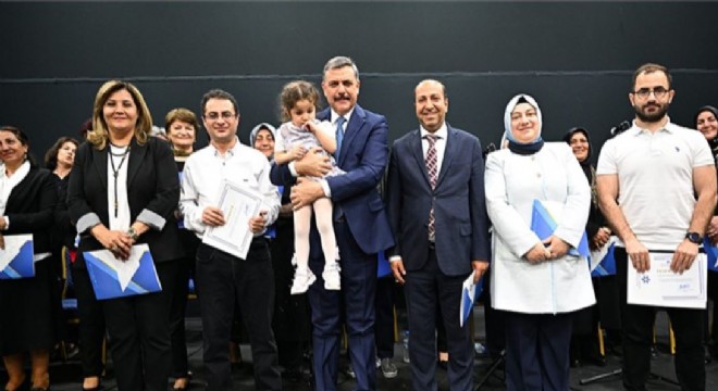 Tazelenme Üniversitesi’nde Yıl Sonu coşkusu