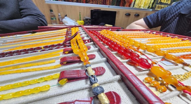 Tespih aşkı sınır tanımadı