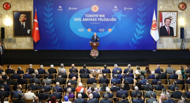 ‘Yeni ve sivil bir anayasa yeni bir yol haritasıdır’