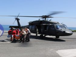 Hasta, askeri helikopterle kurtarıldı 
