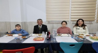 Okulda iftar neşesi