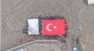 Palandöken'in zirvesine Cumhuriyet tırmanışı