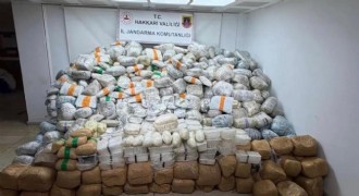 860 kilogram uyuşturucu madde ele geçirildi