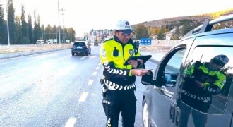 Bayburt yolunda drone ile trafik denetimi