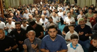 Dualar aminlerle buluştu
