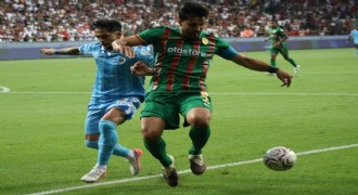 Erzurumspor sezona yenilgiyle girdi: 3 - 0