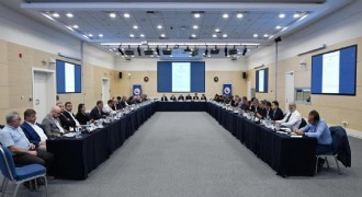 Özakalın TOBB sektörel istişaresine başkanlık yaptı