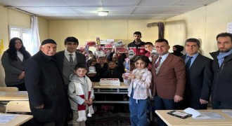 Şehit emanetlerinin ilk karne heyecanı