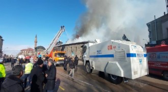 Taşambarlar’da yangın söndürüldü