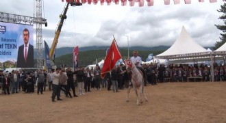Tekin Büyük Erzurum Yayla Şenliği'ne katıldı