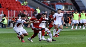 Trendyol Süper Lig: Samsunspor: 1 - Çorum FK: 5